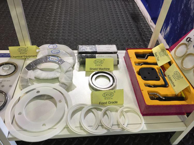 牛奶包裝機械密封圈，高溫、高壓用泵閥墊密封件、盾構機用密封條及油封拆裝工具